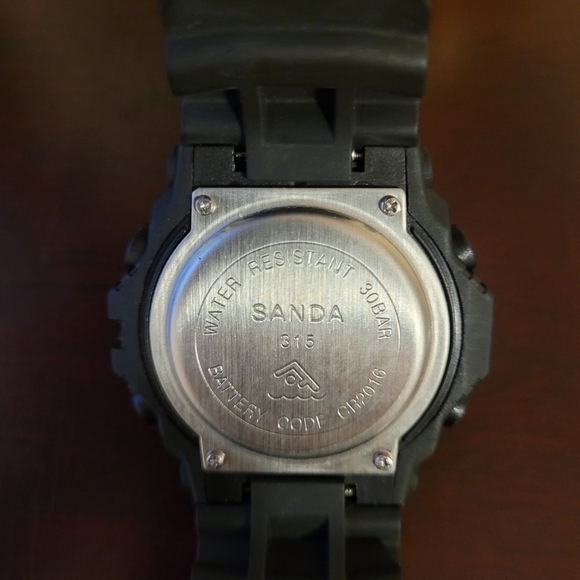 New Black Digital C shook Fashion watch - Picture 6 of 6